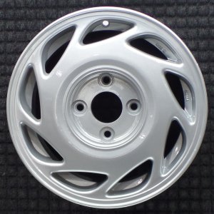 1992-1994 Hyundai Sonata Silver Wheel (Remanufactured OEM)