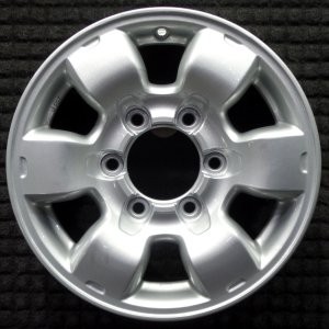 1998-2000 Nissan Frontier Silver Wheel (Remanufactured OEM)