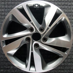 2014-2016 Hyundai Elantra Wheel (Remanufactured OEM)