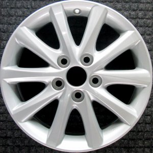 2010-2011 Toyota Camry Silver 10-Spoke Silver Painted Alloy Wheel (Remanufactured OEM)