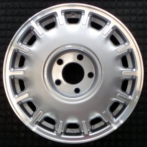 1992-1994 Cadillac Seville Silver Wheel (Remanufactured OEM)