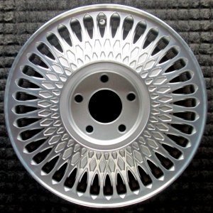 1989-1991 Cadillac Seville Silver Wheel (Remanufactured OEM)