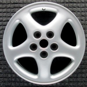 1993-1997 Oldsmobile Cutlass Supreme Silver Wheel (Remanufactured OEM)