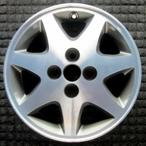 1994-1996 Mercury Tracer Silver Wheel (Remanufactured OEM)