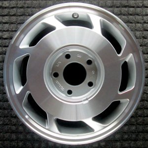 1993-1995 Oldsmobile 88 Silver Wheel (Remanufactured OEM)
