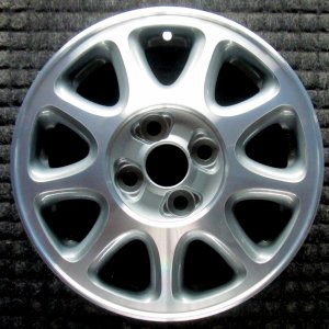 1993-1997 Geo Prizm Silver Wheel (Remanufactured OEM)