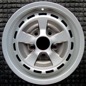 1974-1987 Jaguar XJS Gray Wheel (Remanufactured OEM)