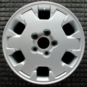 1998-2000 Volvo C70 Silver Wheel (Remanufactured OEM)