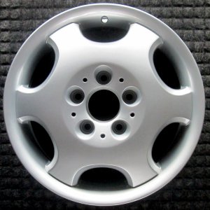 1995 Mercedes-Benz E500 Silver Wheel (Remanufactured OEM)