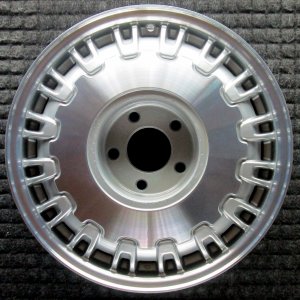 1992-1994 Cadillac Seville Silver Wheel (Remanufactured OEM)