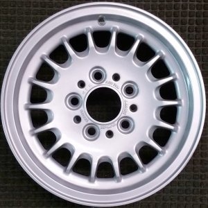 1983-1987 BMW 528e Silver Wheel (Remanufactured OEM)