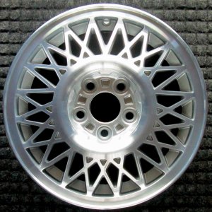 1986-1993 Ford Taurus Silver Wheel (Remanufactured OEM)