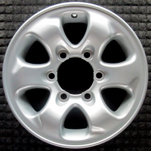 1994-2003 Mitsubishi Montero Silver Wheel (Remanufactured OEM)