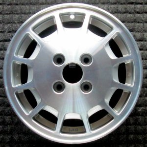 1985-1987 Isuzu I-Mark Silver Wheel (Remanufactured OEM)