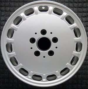 1984-1988 Mercedes-Benz 190E Silver Wheel (Remanufactured OEM)