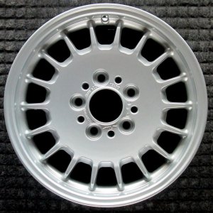 1982-1993 BMW 535i Silver Wheel (Remanufactured OEM)