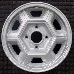1984-1985 Nissan 200SX Silver Wheel (Remanufactured OEM)