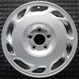 1992-1995 Ford Taurus Silver Wheel (Remanufactured OEM)