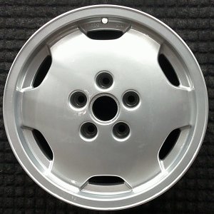 1990-1991 Audi V8 Quattro Silver Wheel (Remanufactured OEM)