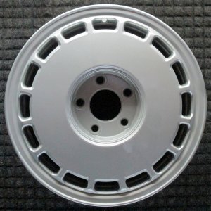 1991-1993 Cadillac Fleetwood Silver Wheel (Remanufactured OEM)