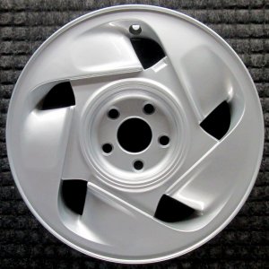 1992-1994 Dodge Shadow Silver Wheel (Remanufactured OEM)