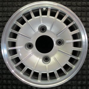 1984-1986 Peugeot 505 Silver Wheel (Remanufactured OEM)