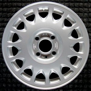 1988-1991 Saab 900 Silver Wheel (Remanufactured OEM)