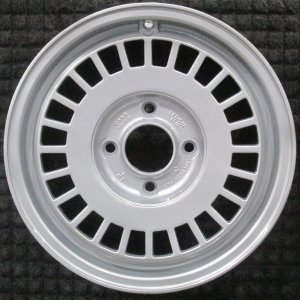 1982-1986 Saab 900 Silver Wheel (Remanufactured OEM)