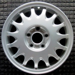 1994-1996 Saab 900 Silver Wheel (Remanufactured OEM)