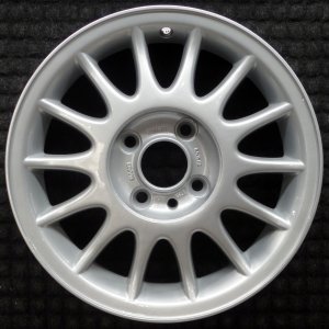 1995-1997 Saab 9000 Silver Wheel (Remanufactured OEM)