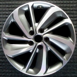 2017-2019 Kia Niro Gray 18-inch 5-Split Spoke Machined Gray Alloy Wheel (Remanufactured OEM)