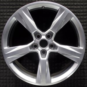2016-2018 Chevrolet Camaro Silver 20x9.5 Rear Alloy Wheel (Remanufactured OEM)