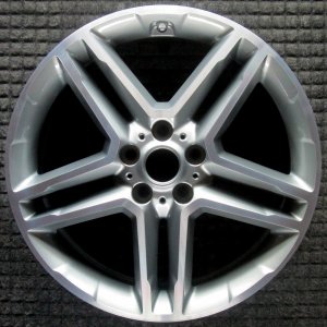 2019 Hyundai Santa Fe XL Silver Wheel (Remanufactured OEM)