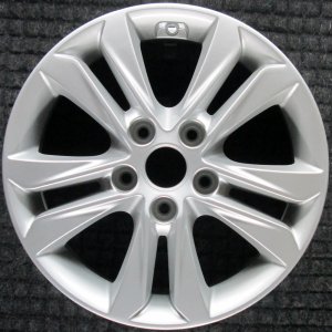 2013 Hyundai Elantra Coupe Silver Wheel (Remanufactured OEM)