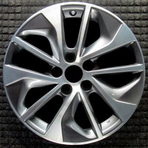 2016-2018 Toyota RAV4 Black 17-inch 10-Spoke Alloy Wheel (Remanufactured OEM)