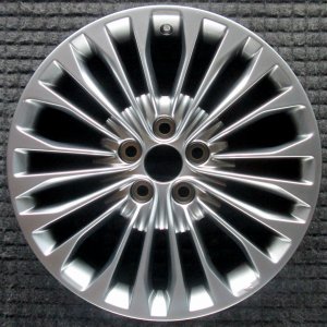 2016-2018 Toyota Avalon Silver 18-inch 20-Spoke Painted Charcoal Alloy Wheel (Remanufactured OEM)