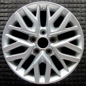 2016-2017 Toyota Camry Silver Wheel (Remanufactured OEM)