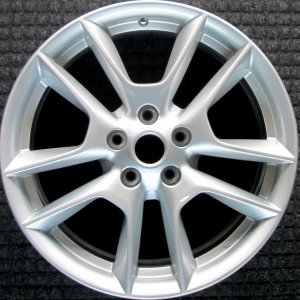 2009-2014 Nissan Maxima Silver Wheel (Remanufactured OEM)