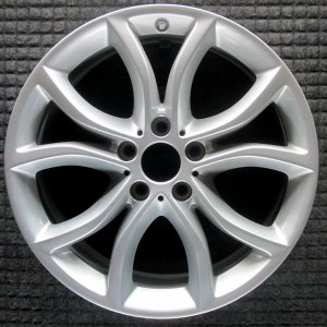 2014-2018 BMW X5 Silver 19x9 V-Spoke Silver Alloy Wheel - Front (Remanufactured OEM)