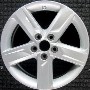 2012-2014 Toyota Camry Silver 17-inch 5-Spoke Silver Painted Alloy Wheel (Remanufactured OEM)