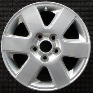 2004-2010 Toyota Sienna Silver Wheel (Remanufactured OEM)