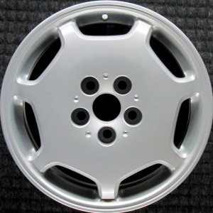 2001-2003 Lexus LS430 Silver Wheel (Remanufactured OEM)
