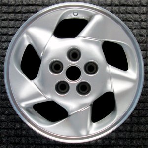 1996-1999 Oldsmobile 88 Silver Wheel (Remanufactured OEM)