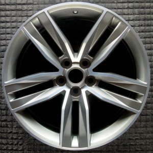 2016-2018 Chevrolet Camaro Black Machined Medium Grey Alloy Wheel (Remanufactured OEM)