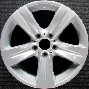 2005-2007 BMW 330xi Silver Wheel - Front (Remanufactured OEM)