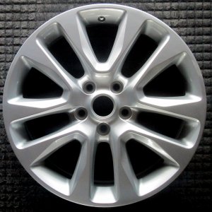 2016-2021 Jeep Grand Cherokee Silver 20x8 Polished Tech Gray Alloy Wheel (Remanufactured OEM)