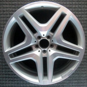 2013-2016 Mercedes-Benz GL550 Silver Wheel (Remanufactured OEM)
