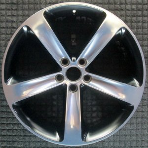 2015-2019 Dodge Charger Silver Wheel (Remanufactured OEM)