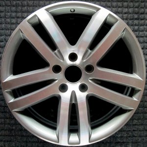 2007-2014 GMC Yukon Silver Wheel (Remanufactured OEM)