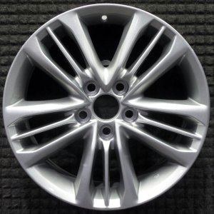 2015-2017 Toyota Camry Silver 15-Spoke Painted Medium Gray Alloy Wheel (Remanufactured OEM)